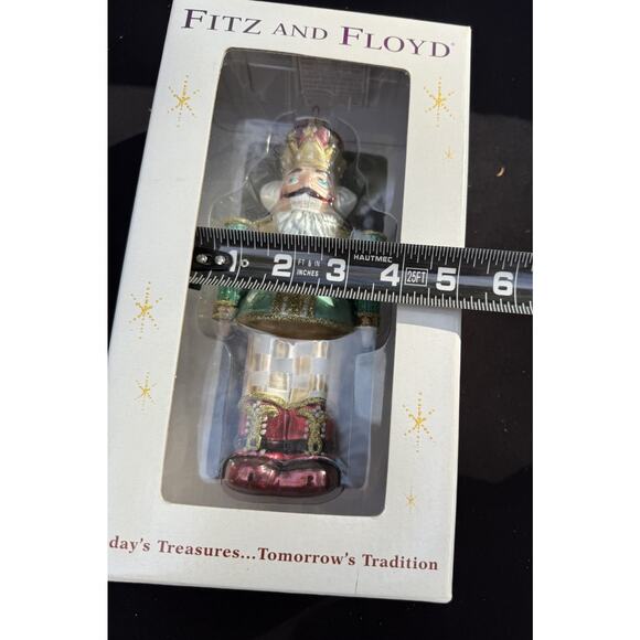 Fitz and Floyd Hand Painted Glass Nutcracker Holly Motif Ornament New In Box -S1 - Picture 8 of 8